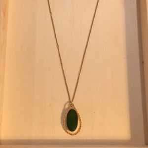 Mod vintage tear drop pendant jade green gold fill